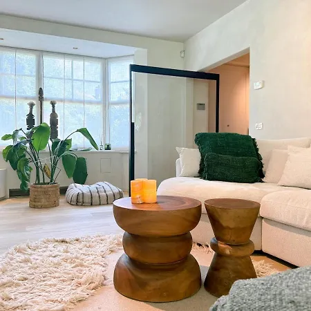 Peaceful 3-bedroom With Spacious Garden Vila
