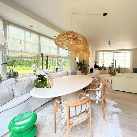 Peaceful 3-bedroom With Spacious Garden Knokke-Heist