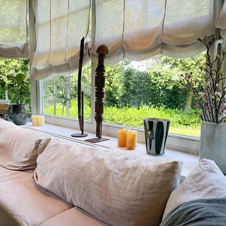 Peaceful 3-bedroom With Spacious Garden Vila Knokke-Heist